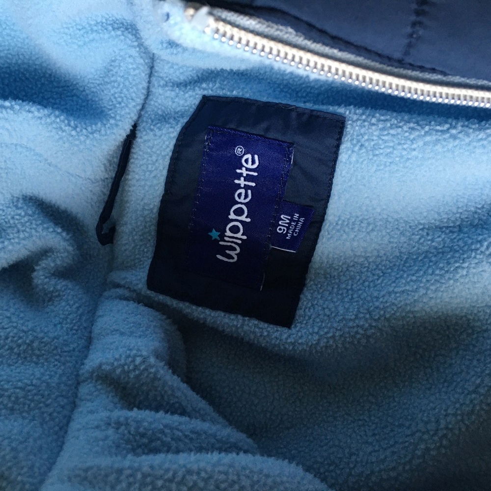 9M snow suit💙